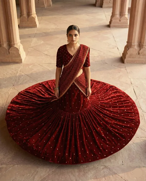 Rangmahal_Velvet_Lehenga