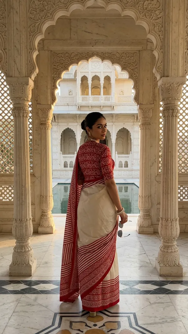 Crimson_Heirloom_Saree