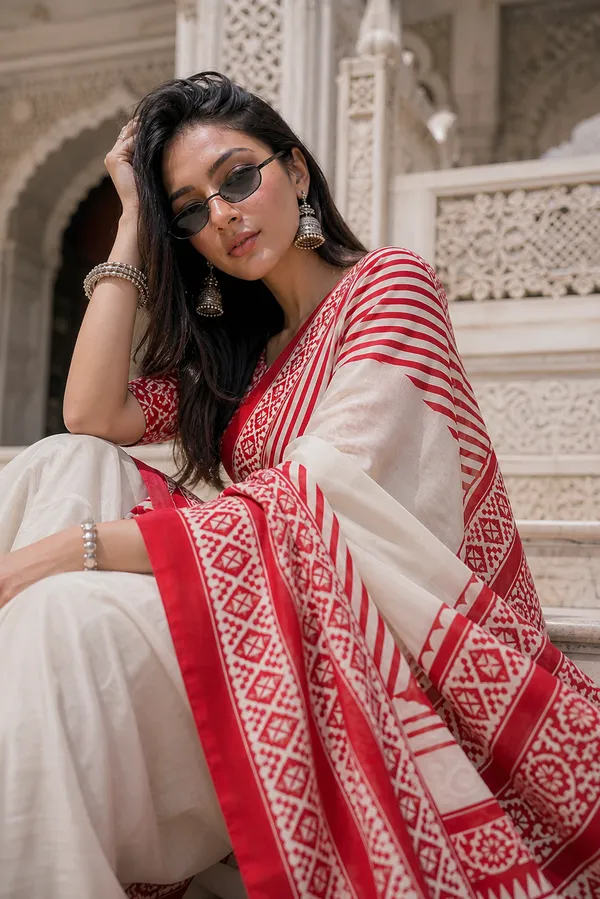 Crimson_Heirloom_Saree