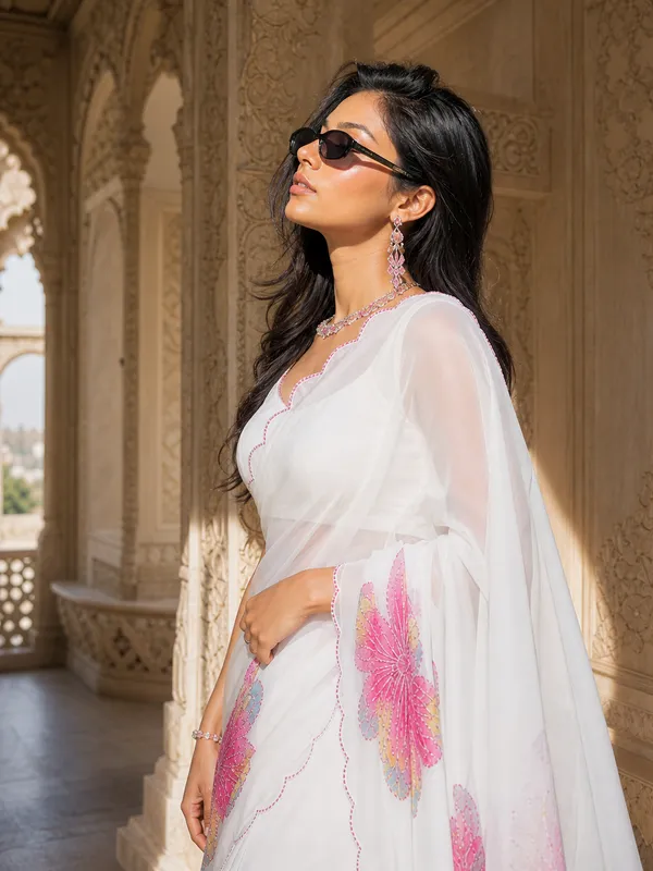 The_Papillon_Pearl_Saree