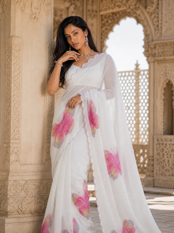 The_Papillon_Pearl_Saree