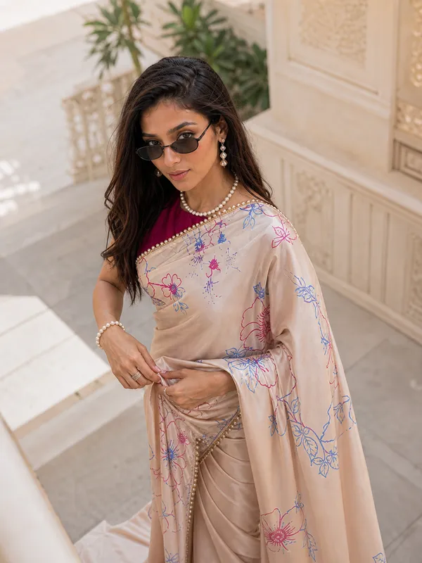 The_Champagne_Petals_Satin_Saree