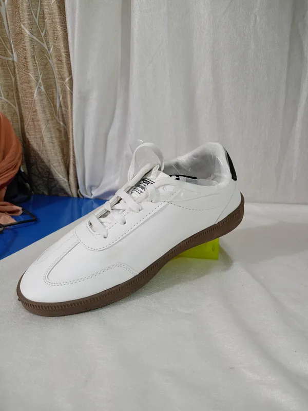 White_Lace-Up_Casual_Sneakers_For_Men