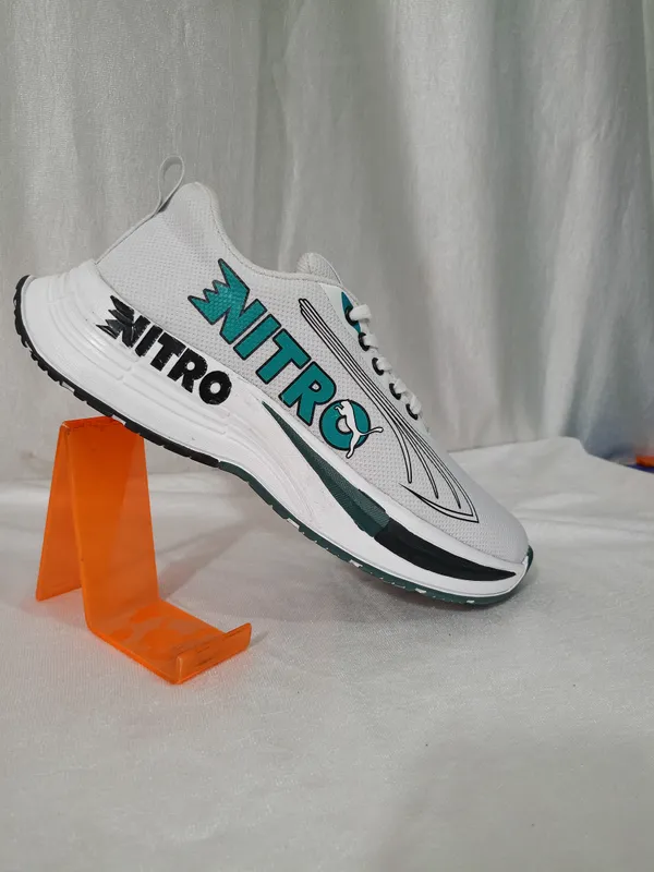 White_Mesh_Running_Sports_Shoes_For_Adults