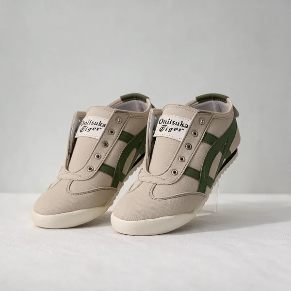 Grey_Green_Textile_Low_Top_Sneakers_For_Unisex