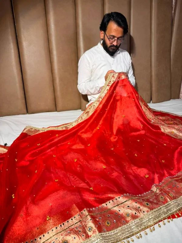 Carmine_Red_Kora_Tissue_Viral_Ghungroo_Saree_