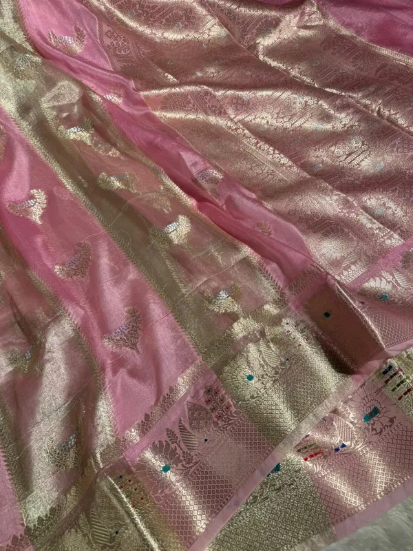 Preety_Pink_Rare_Chinia_Tissue_Heritage_Banarasi_Saree