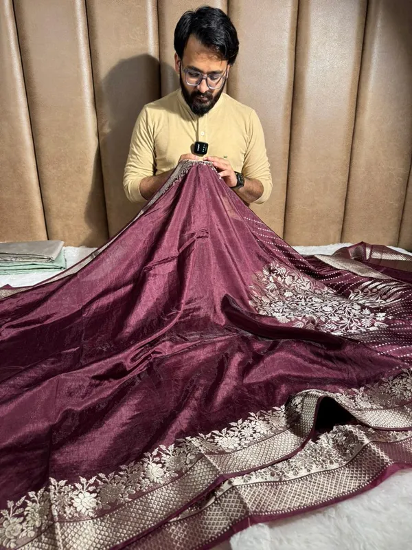 Rare_Wine_Crepe_Chinia_Silk_Banarasi_Saree