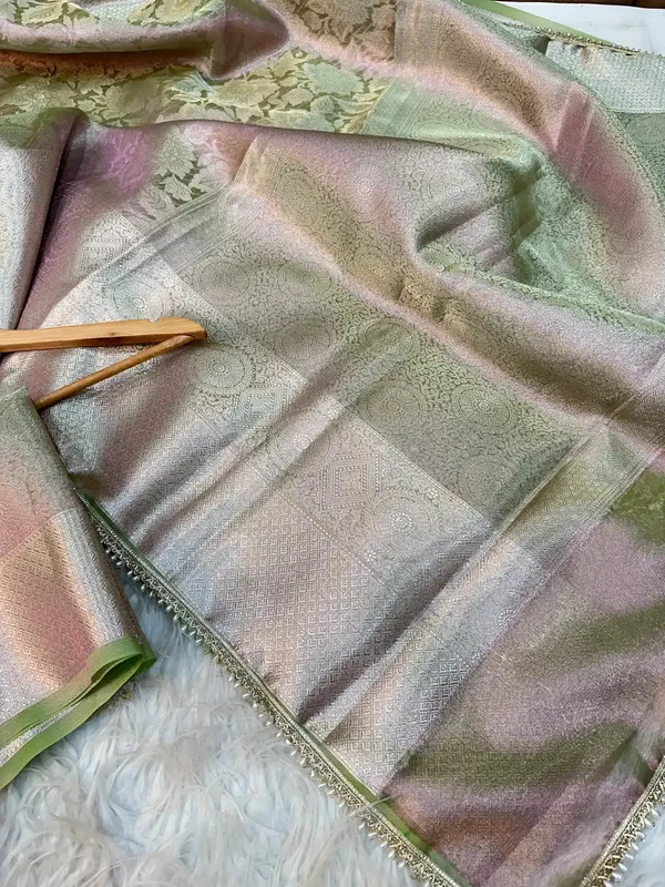 Neon_Green_Dual_Shaded_Glass_Tissue_Silk_Moti_Lace_Designer_Banarasi_Saree