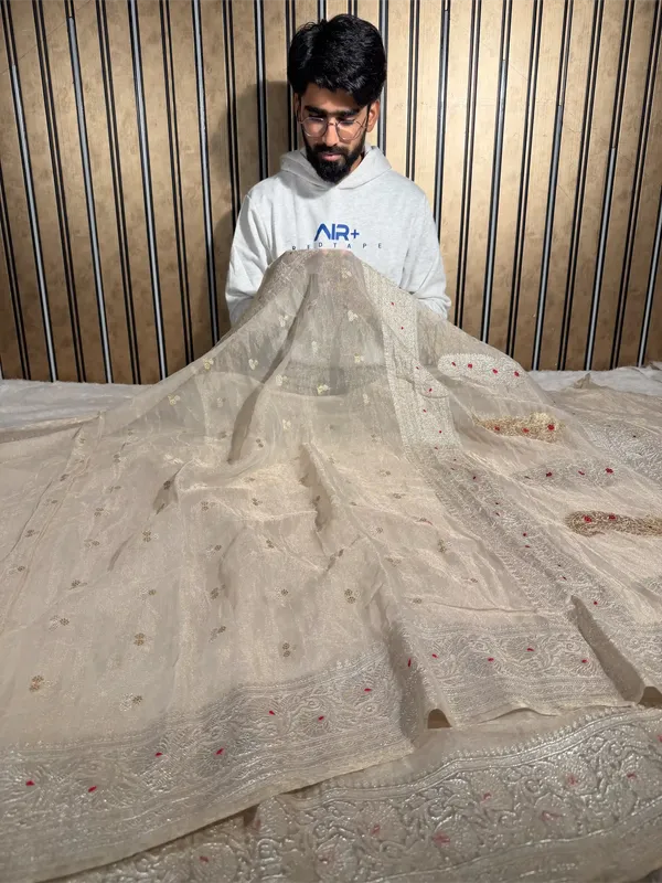 Ivory_Pure_Khaddi_Tissue_Silk_Natural_Handwoven_Banarasi_Saree