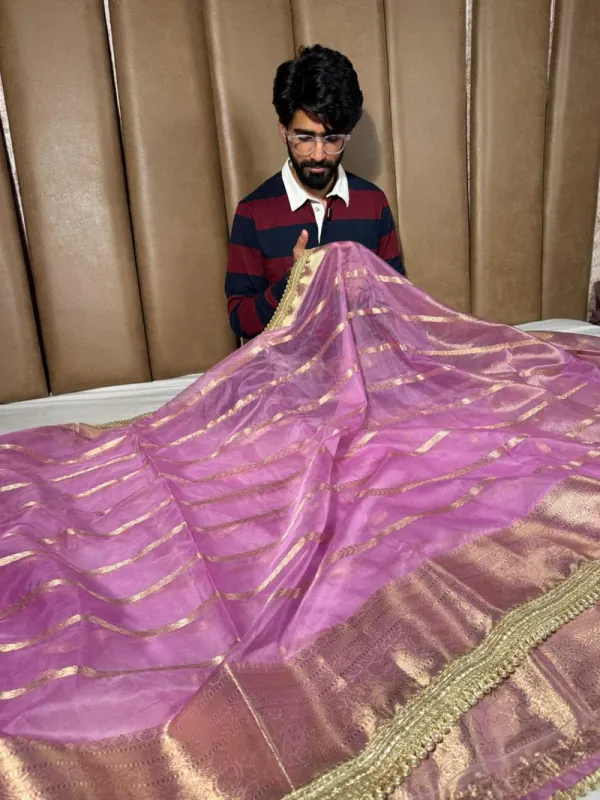 Light_Lavender_Kora_Banarasi_Saree_With_Lace_Work