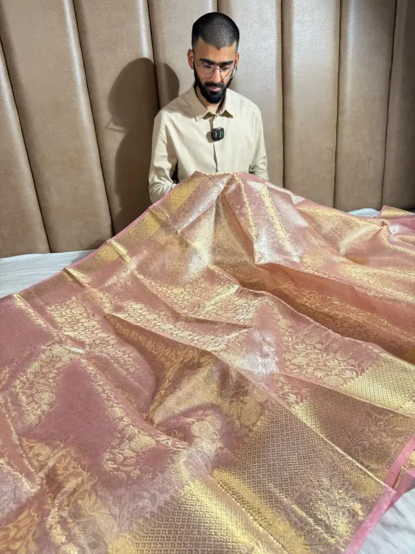 Mauve_Glass_Tissue_Silk_Embossed_Floral_Weave_Banarasi_Saree
