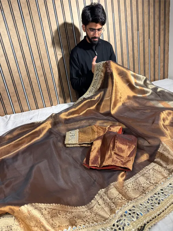 Metallic_Brown_Tissue_Silk_Mirror_Work_Banarasi_Saree
