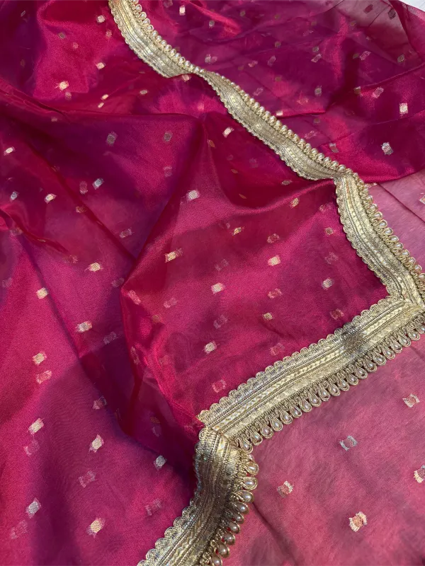 Metallic_Rani_Soft_Tissue_Silk_Designer_Banarasi_Saree