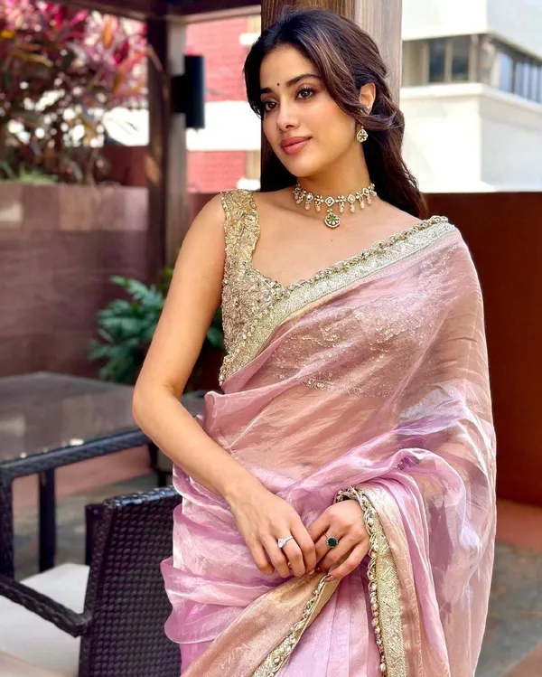 Jhanvi_Kapoor_Inspired_Pure_Tissue_Silk_Saree