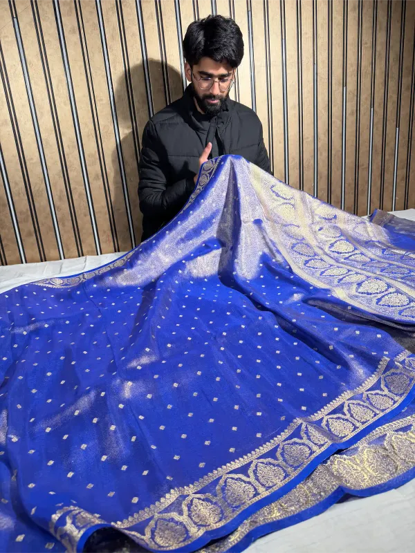 Royal_Blue_Breathable_Tissue_Silk_Traditional_Buti_Weave_Banarasi_Saree