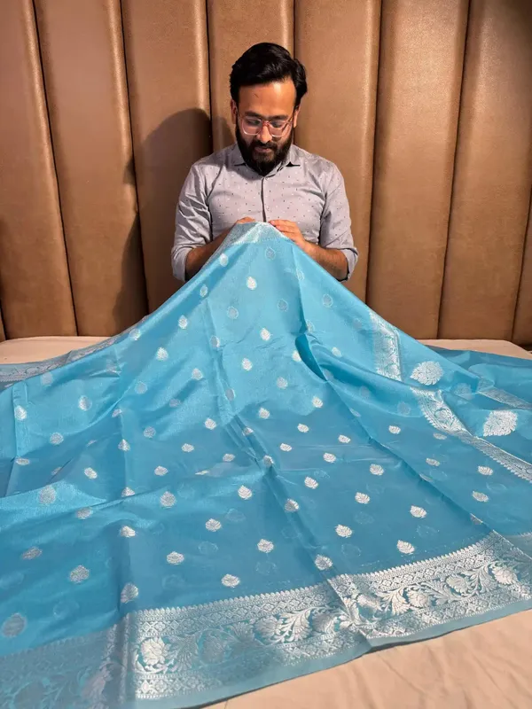 Sky_Blue_Colour_Soft_Silk_Khaddi_Buti_Banarasi_Saree
