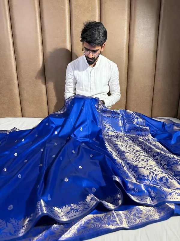 Royal_Blue_Shade_Heritage_Weave_Semi_Katan_Silk_Banarasi_Saree
