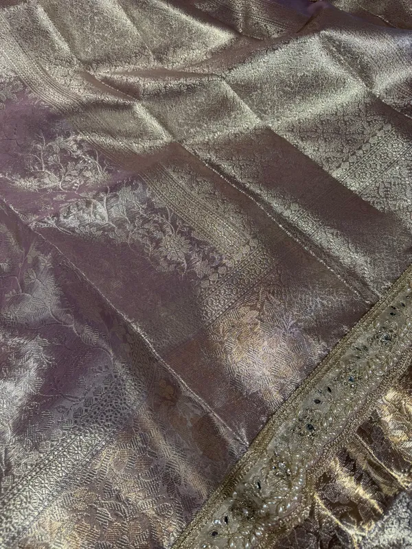 Lilac_Shade_Kanjivaram_Embossed_Tissue_Designer_Banarasi_Saree