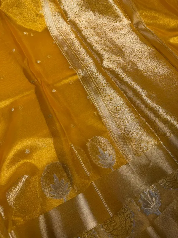 Metallic_Yellow_Kora_Tissue_Silk_Banarasi_Saree