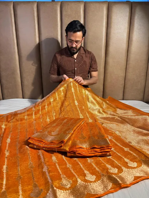 Rust_Orange_Crush_Tissue_Silk_Banarasi_Saree