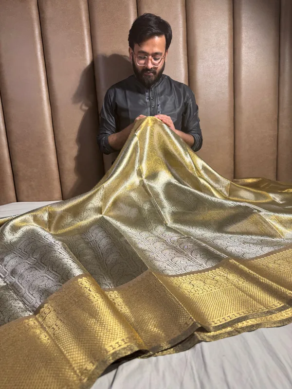 Shobhita_Ma'am_inspired_premium_kanjivaram_tissue_silk_saree
