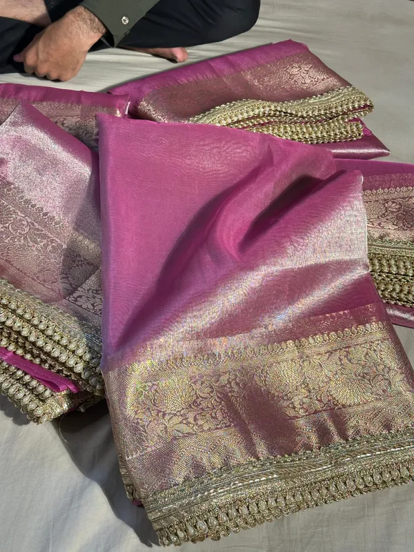Metallic_Pink_Tissue_Silk_Lace_Work_Banarasi_Saree