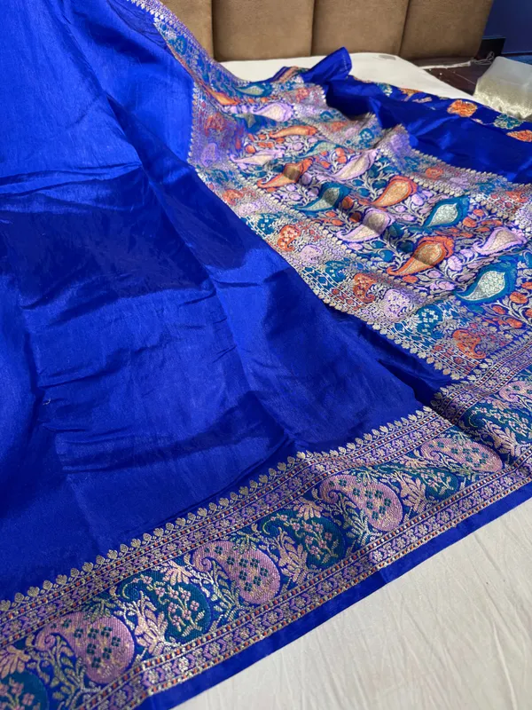 Blue_Banarasi_Georgette_Silk_Golden_Zari_Border_Banarasi_Saree