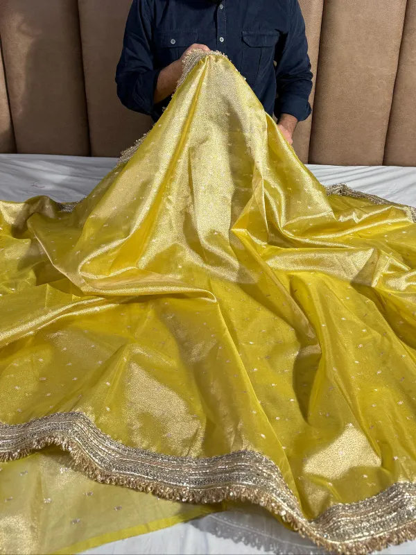 Yellow_Shade_Tissue_Silk_Saree_with_Heavy_Lace_Work