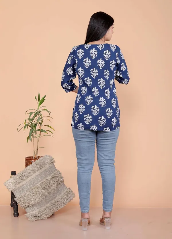 Blue_Rayon_Short_Kurti_For_Women