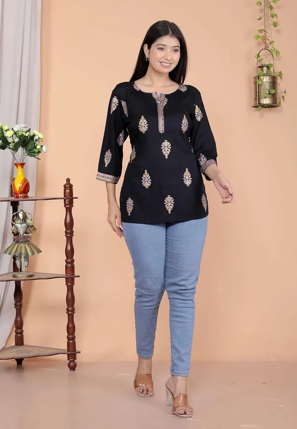 Black_Cotton_Kurti_For_Women