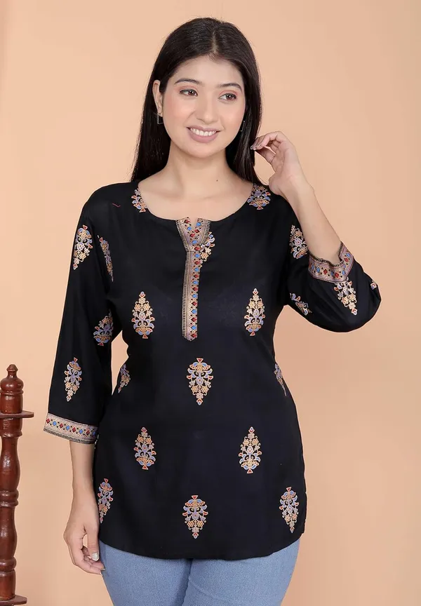 Black_Cotton_Kurti_For_Women