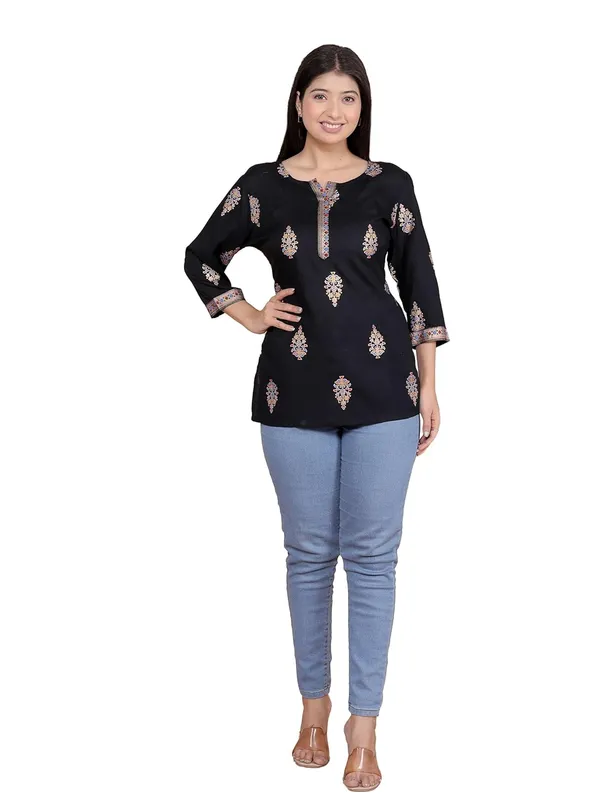 Black_Cotton_Kurti_For_Women