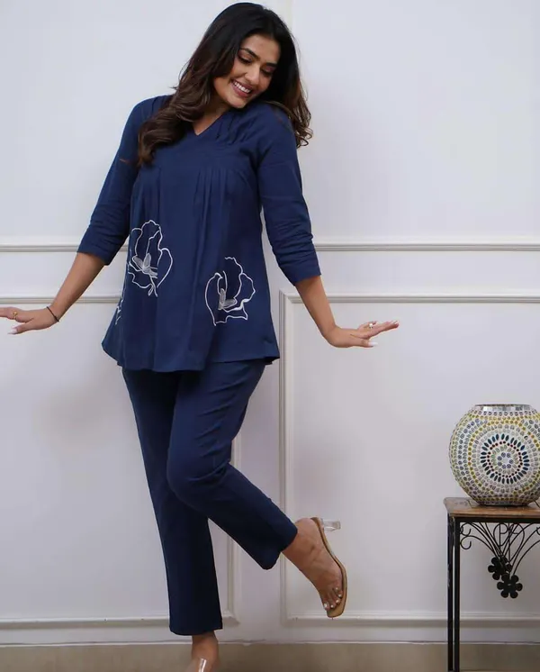 Navy_Blue_Cotton_Polyester_Kurti_Co-Ord_Set_For_Women
