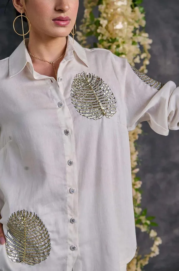 White_Cotton_Polyester_Tunic_Kurti_With_Pant_Set_For_Women