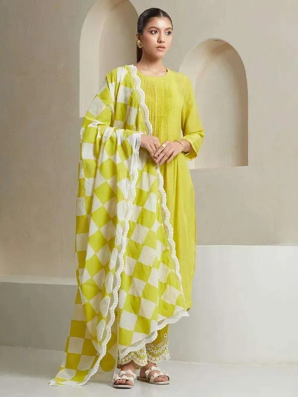 Parrot_Green_Cotton__Polyester_Kurti_With_Palazzo_Set_For_Women