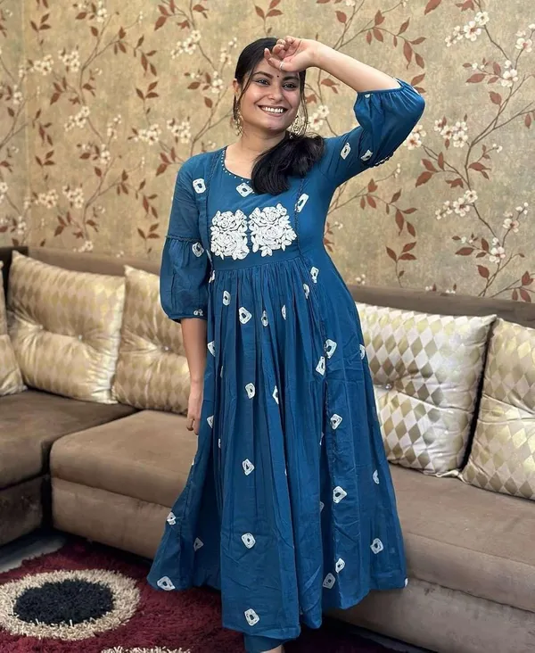 Blue_Cotton_Polyester_Anarkali_Kurti_For_Women