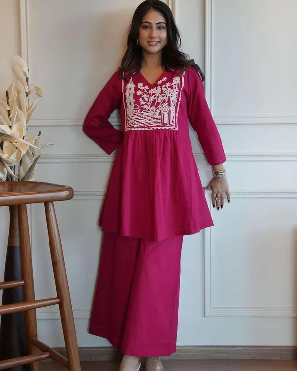 Pink_Cotton__Polyester_Anarkali_Kurti_With_Pant_For_Women