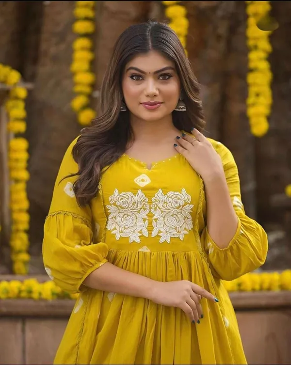 Yellow_Cotton_Polyester__Anarkali_Kurti_With_Pant_For_Women