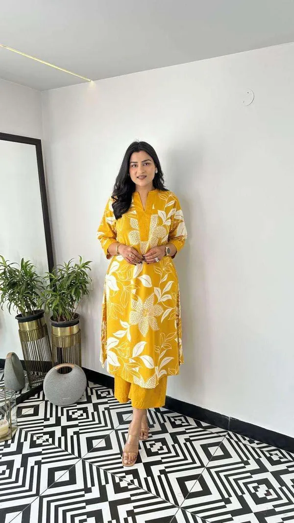 Yellow_Cotton_Kurti_With_Pant_Set_For_Women