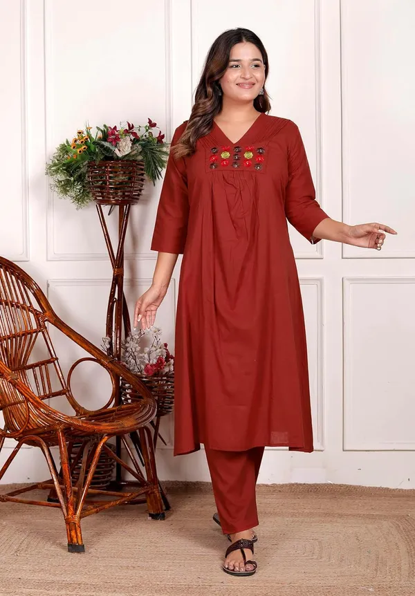 Maroon_Cotton_Anarkali_Kurti_With_Pant_For_Women