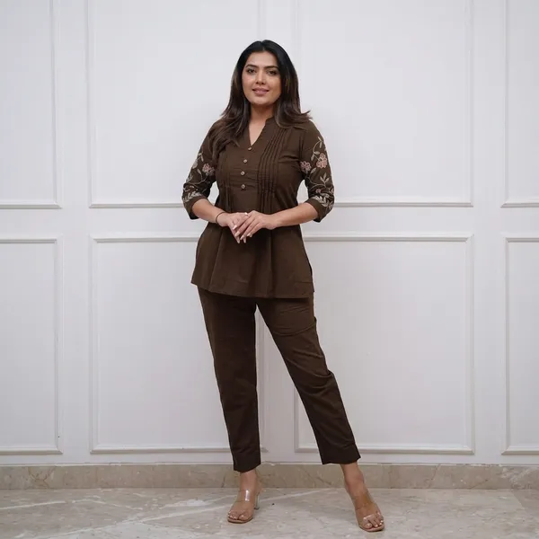 Brown_Cotton_Kurti_With_Pant_Set_For_Women