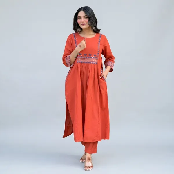 Orange_Rayon_Kurti_With_Pant_Set_For_Women