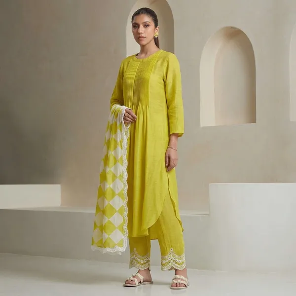 Parrot_Green_Cotton__Polyester_Kurti_With_Palazzo_Set_For_Women