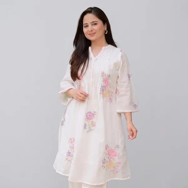 White_Cotton_Kurti_With_Pant_Set_For_Women