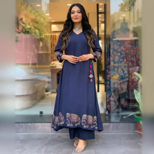 Blue_Rayon_Kurti_With_Pant_Set_For_Women