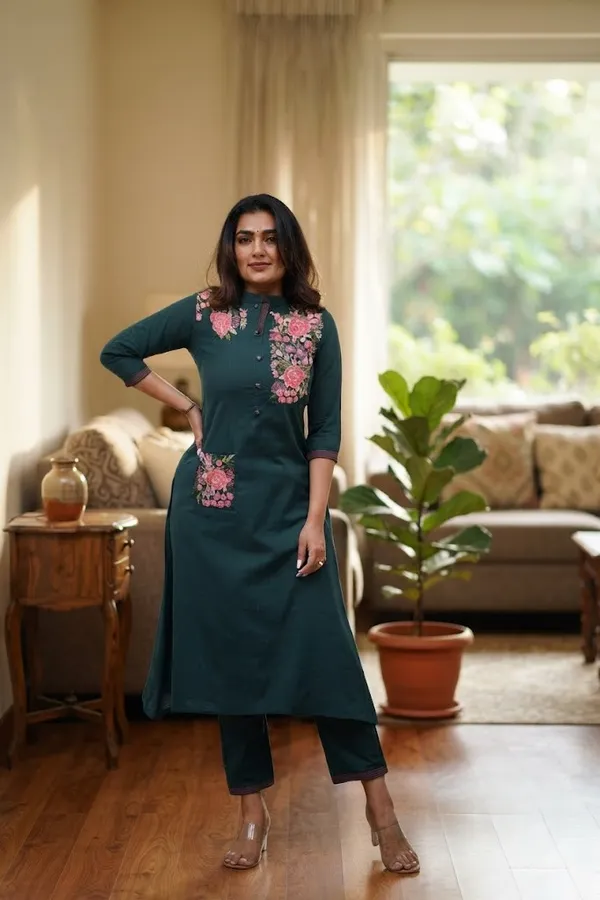 Teal_Blue_Cotton__Polyester_Straight_Kurti_With_Pant_For_Women