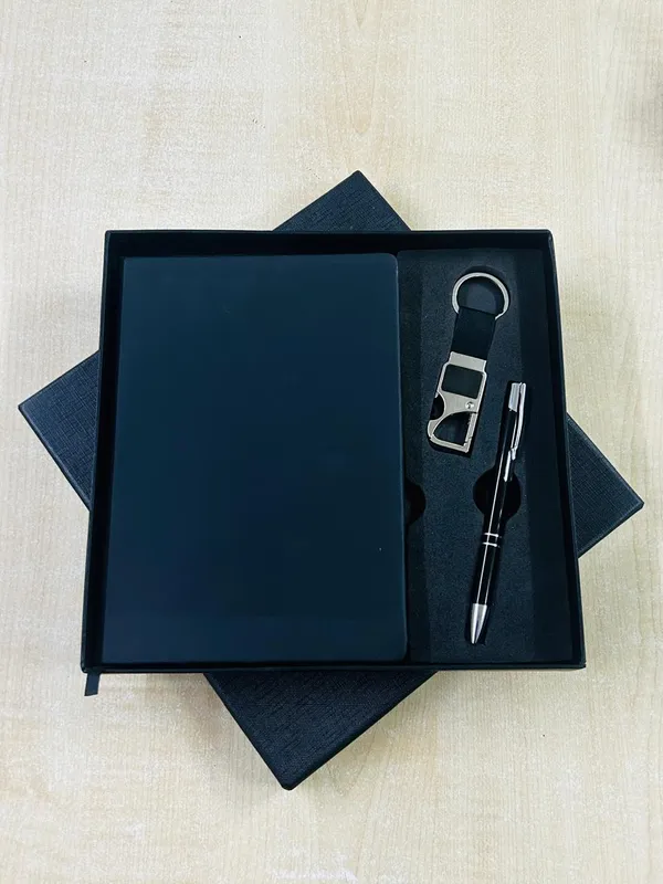 Blue_Notebook_Pen_And_Keychain_Gift_Set