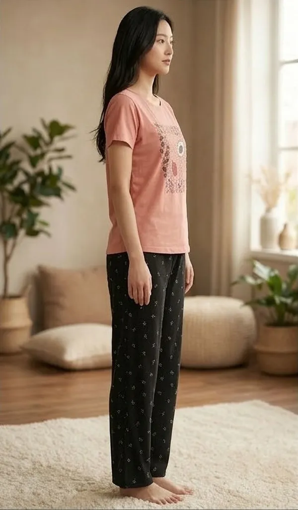 SKYBEN_Women_Printed_Peach_And_Black_Top_And_Pyjama_Set