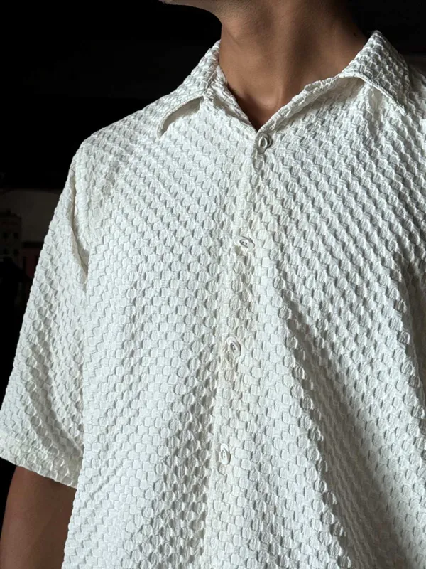 White_Popcorn_Shirt_400_Aa0763